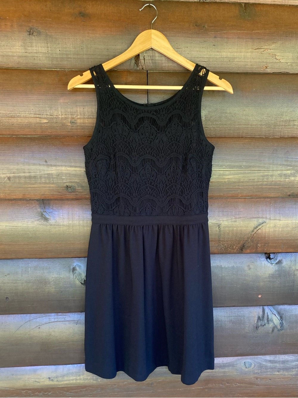 Lilly Pulitzer | Black Lace Mini Dress - Picture 2 of 8